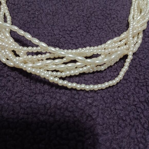 Vintage 8-Strand Faux Pearl Necklace, 16", with Two Earring Sets - Picture 6 of 7